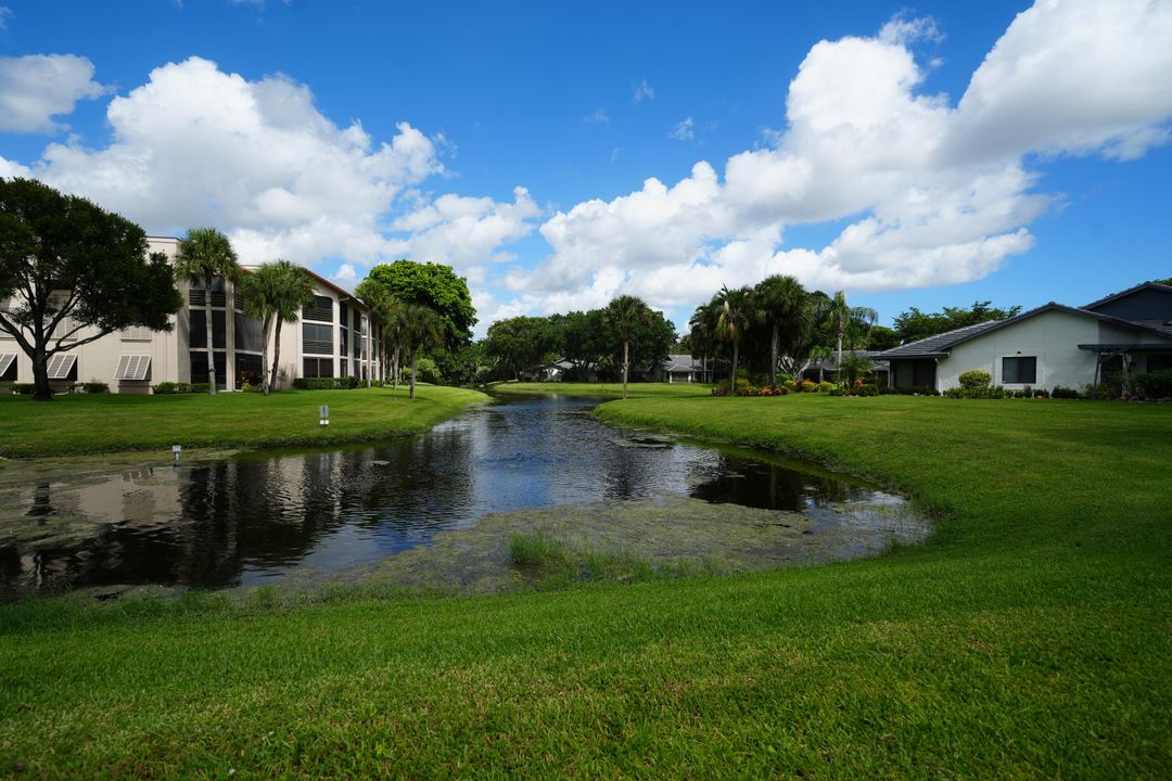 For Sale: $249,500 (3 beds, 2 baths, 1600 Square Feet)