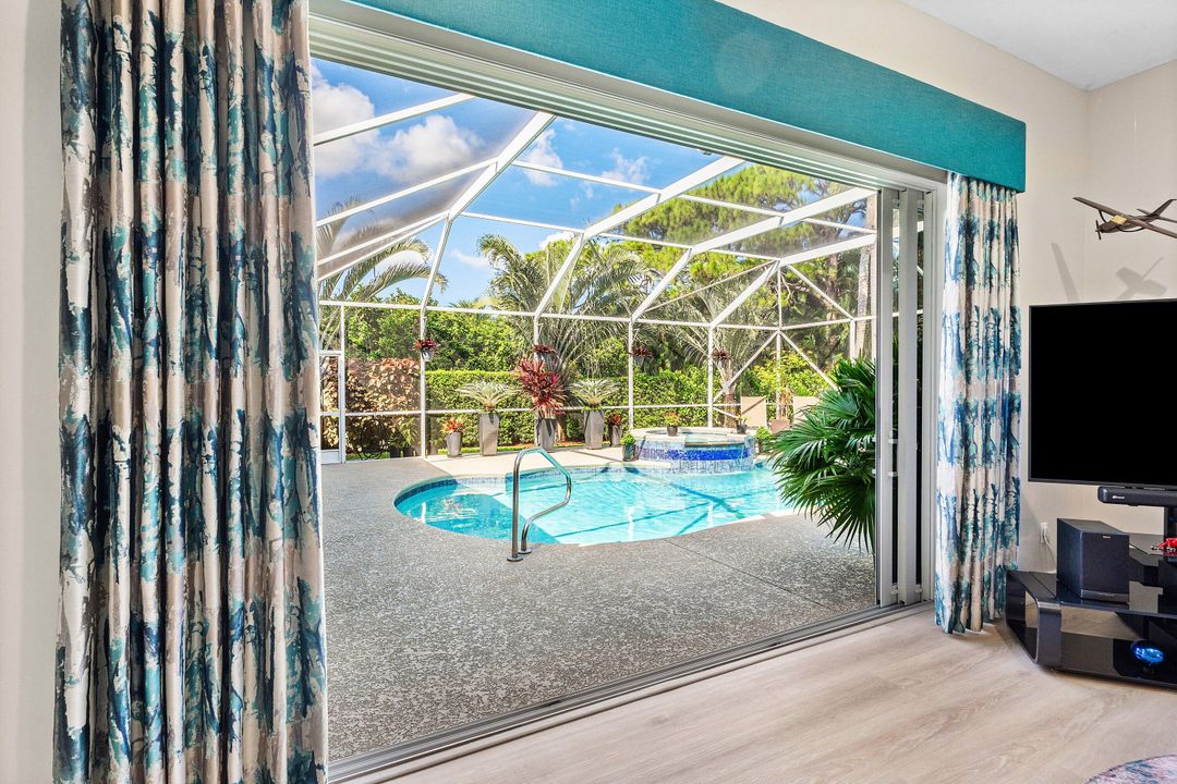 Active With Contract: $1,675,000 (4 beds, 3 baths, 2643 Square Feet)