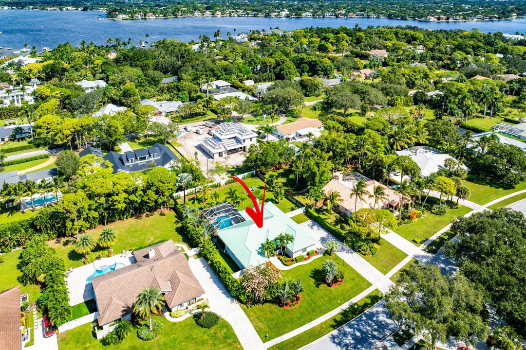 Active With Contract: $1,675,000 (4 beds, 3 baths, 2643 Square Feet)