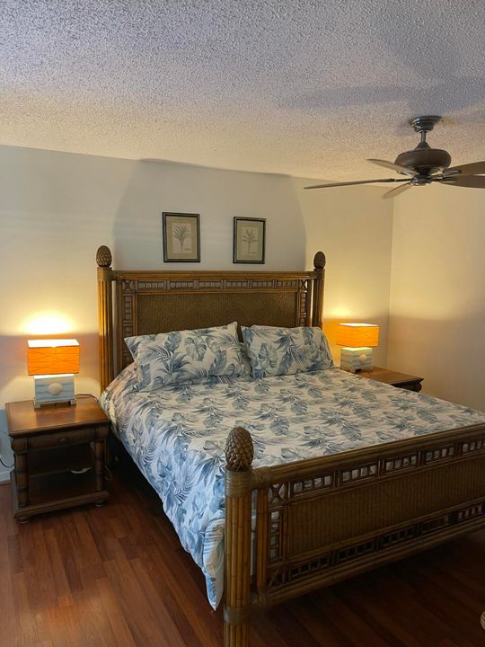 For Rent: $3,000 (1 beds, 1 baths, 798 Square Feet)