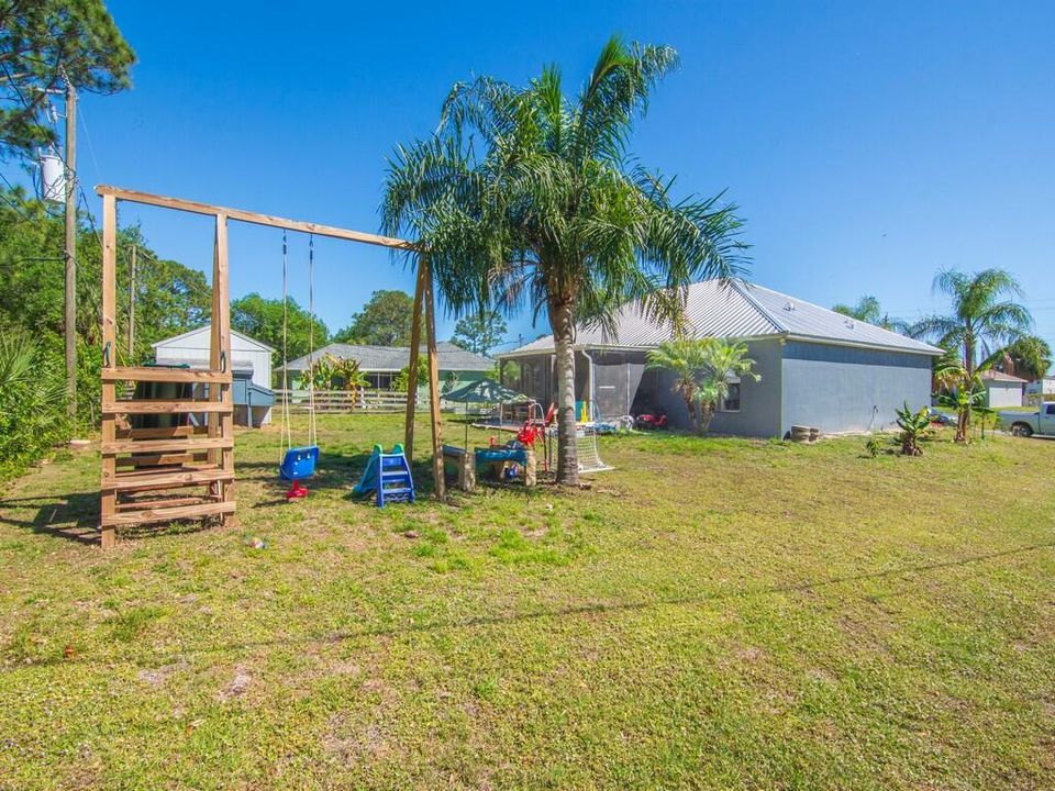 待售: $290,000 (3 贝兹, 2 浴室, 1350 平方英尺)