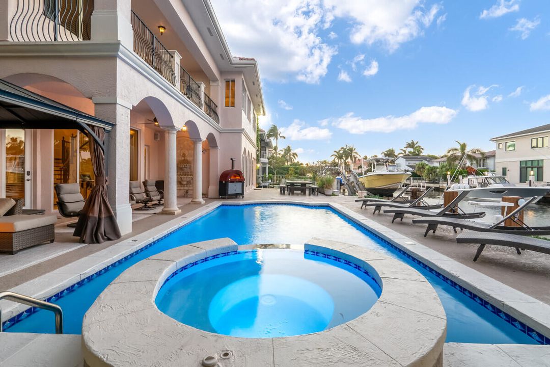 En Renta: $34,900 (4 camas, 3 baños, 3279 Pies cuadrados)