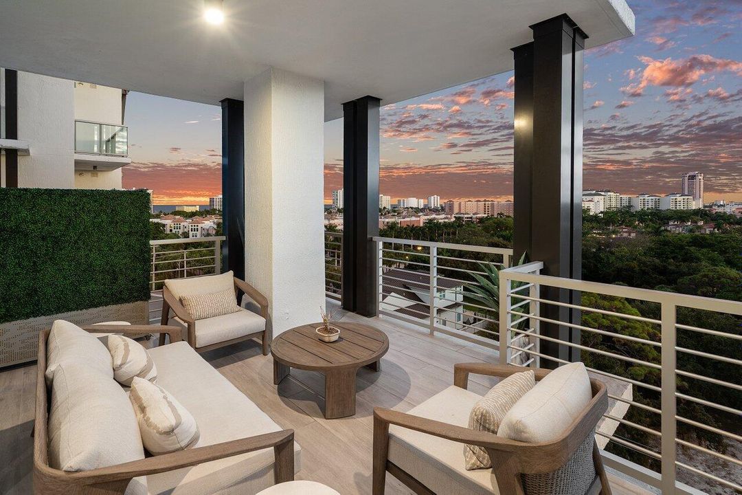 На продажу: $3,499,000 (4 спален, 4 ванн, 2706 Квадратных фут)