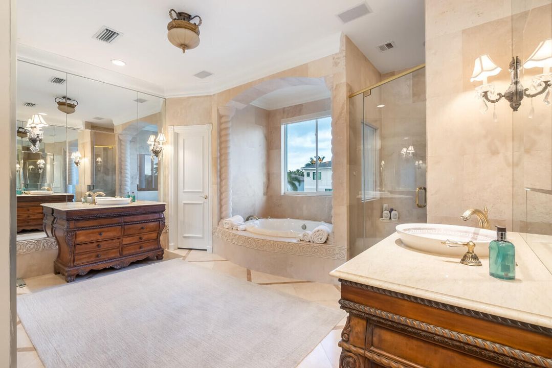 En Renta: $34,900 (4 camas, 3 baños, 3279 Pies cuadrados)