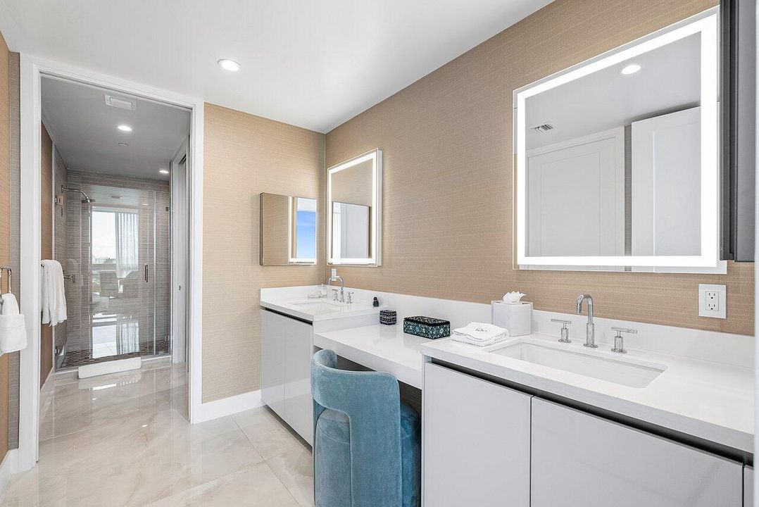 На продажу: $3,499,000 (4 спален, 4 ванн, 2706 Квадратных фут)