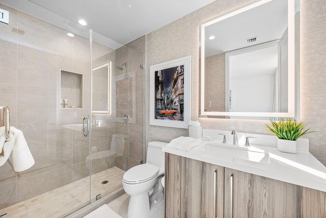 На продажу: $3,499,000 (4 спален, 4 ванн, 2706 Квадратных фут)