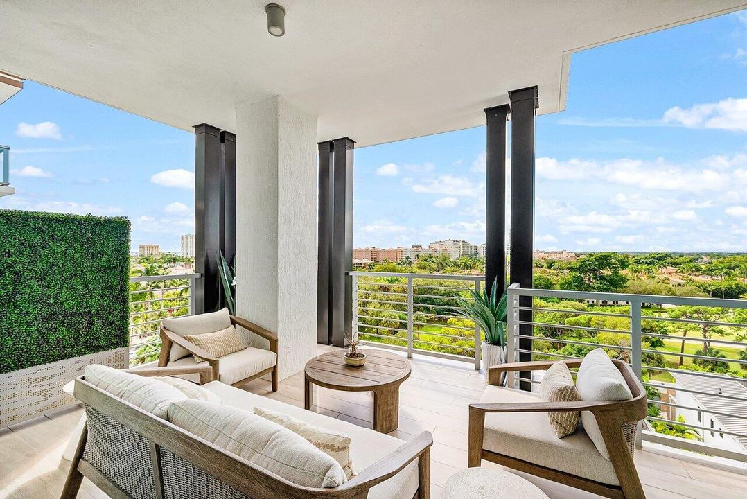 На продажу: $3,499,000 (4 спален, 4 ванн, 2706 Квадратных фут)