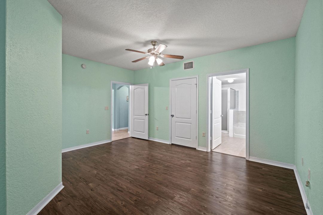 For Rent: $1,950 (3 beds, 2 baths, 1467 Square Feet)