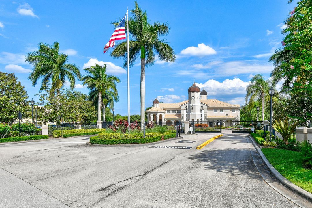 For Rent: $1,950 (3 beds, 2 baths, 1467 Square Feet)