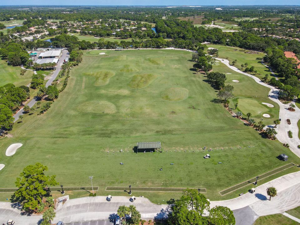 For Rent: $1,950 (3 beds, 2 baths, 1467 Square Feet)