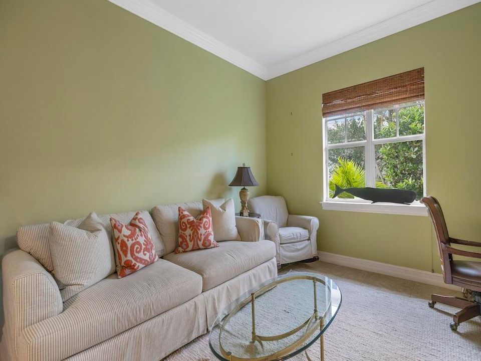 For Sale: $749,000 (3 beds, 3 baths, 2829 Square Feet)