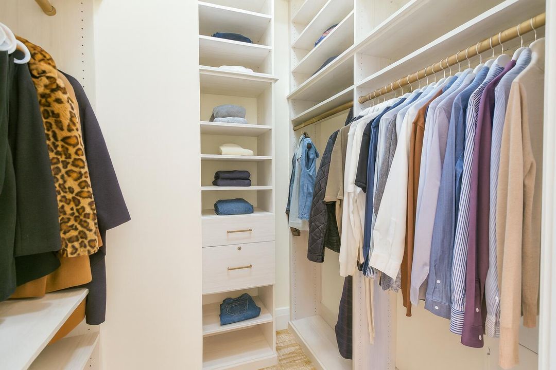 Под контрактом: $4,500 (1 спален, 1 ванн, 1020 Квадратных фут)