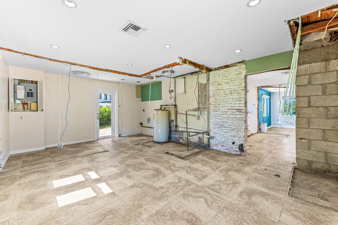 待售: $1,395,000 (3 贝兹, 2 浴室, 1952 平方英尺)