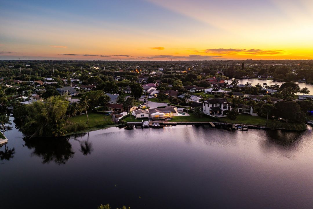 待售: $1,395,000 (3 贝兹, 2 浴室, 1952 平方英尺)