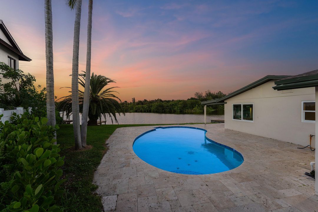 待售: $1,395,000 (3 贝兹, 2 浴室, 1952 平方英尺)