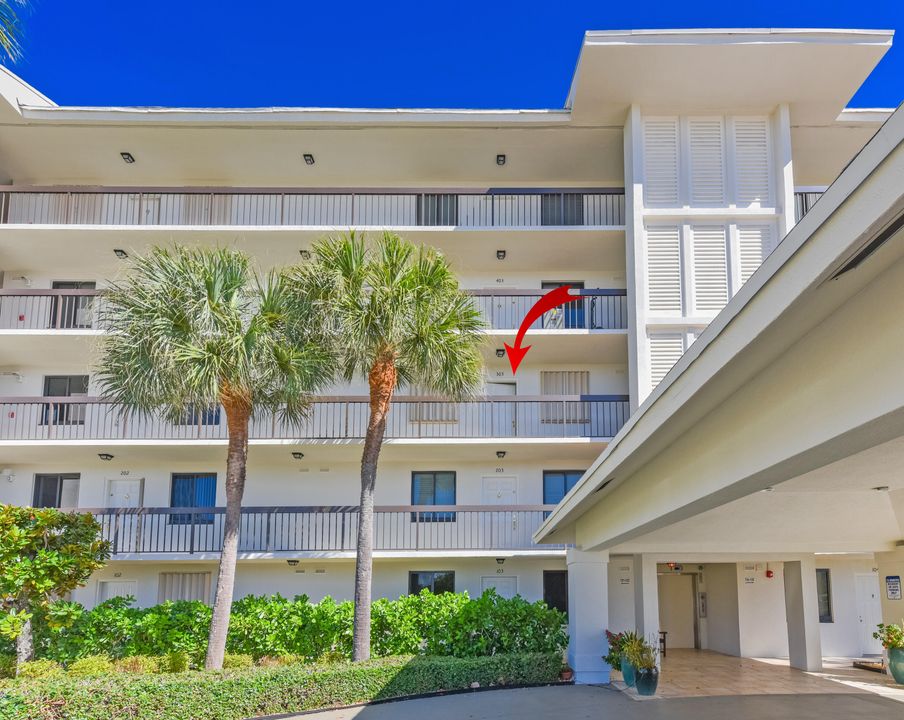 Active With Contract: $3,000 (2 beds, 2 baths, 1332 Square Feet)