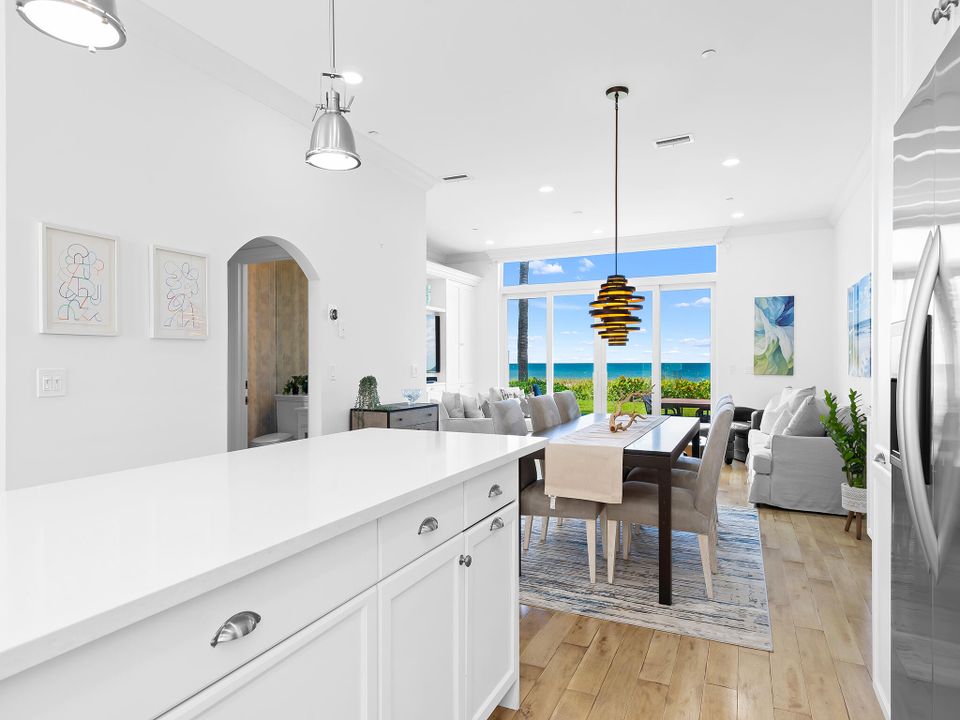 На продажу: $3,450,000 (4 спален, 3 ванн, 2355 Квадратных фут)