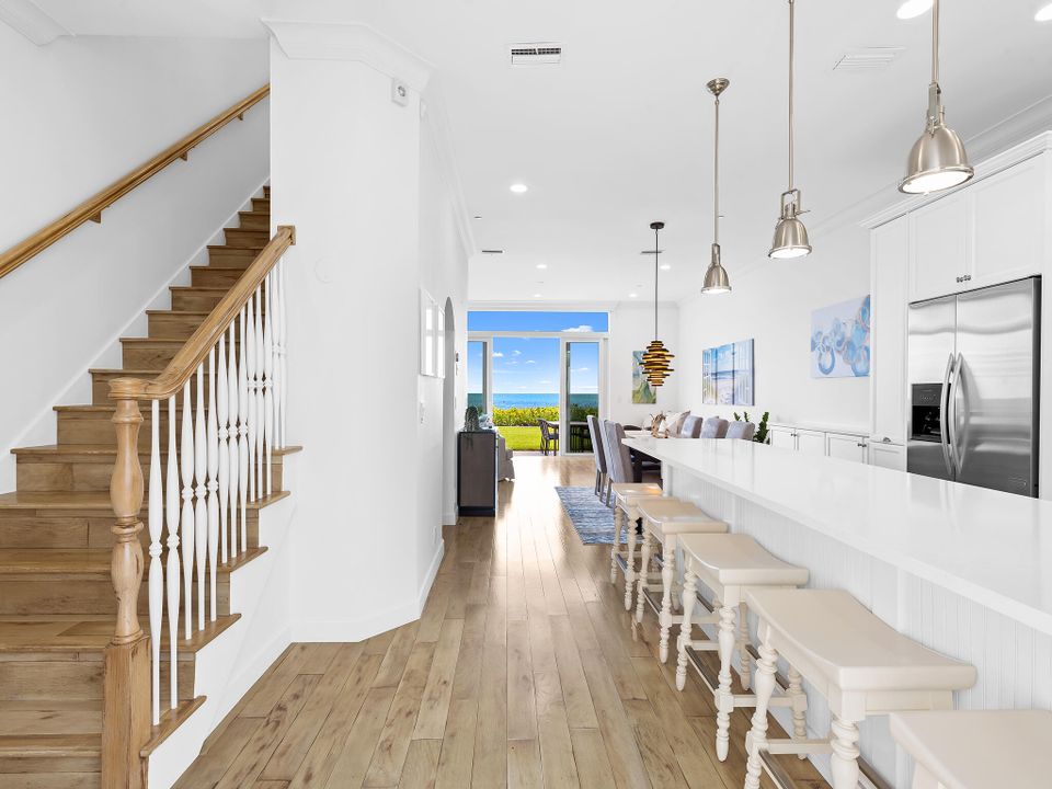 На продажу: $3,450,000 (4 спален, 3 ванн, 2355 Квадратных фут)