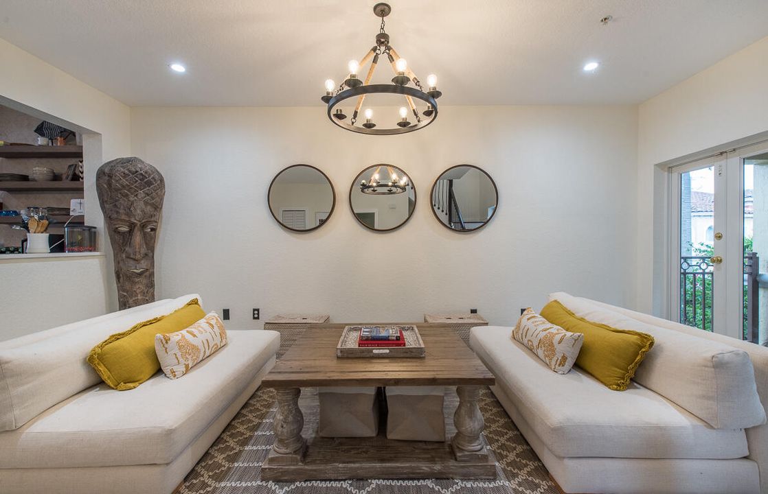 En Renta: $3,850 (2 camas, 3 baños, 2284 Pies cuadrados)