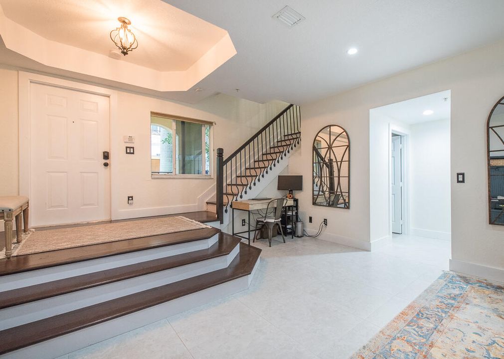 En Renta: $3,850 (2 camas, 3 baños, 2284 Pies cuadrados)