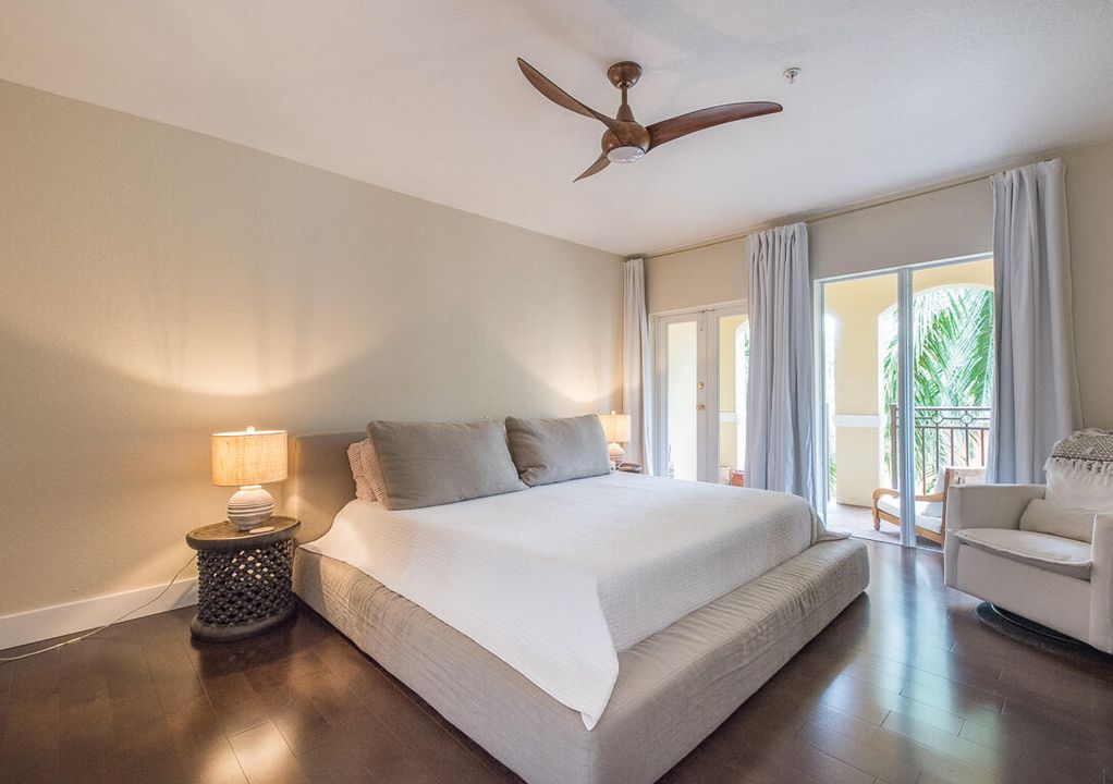 En Renta: $3,850 (2 camas, 3 baños, 2284 Pies cuadrados)