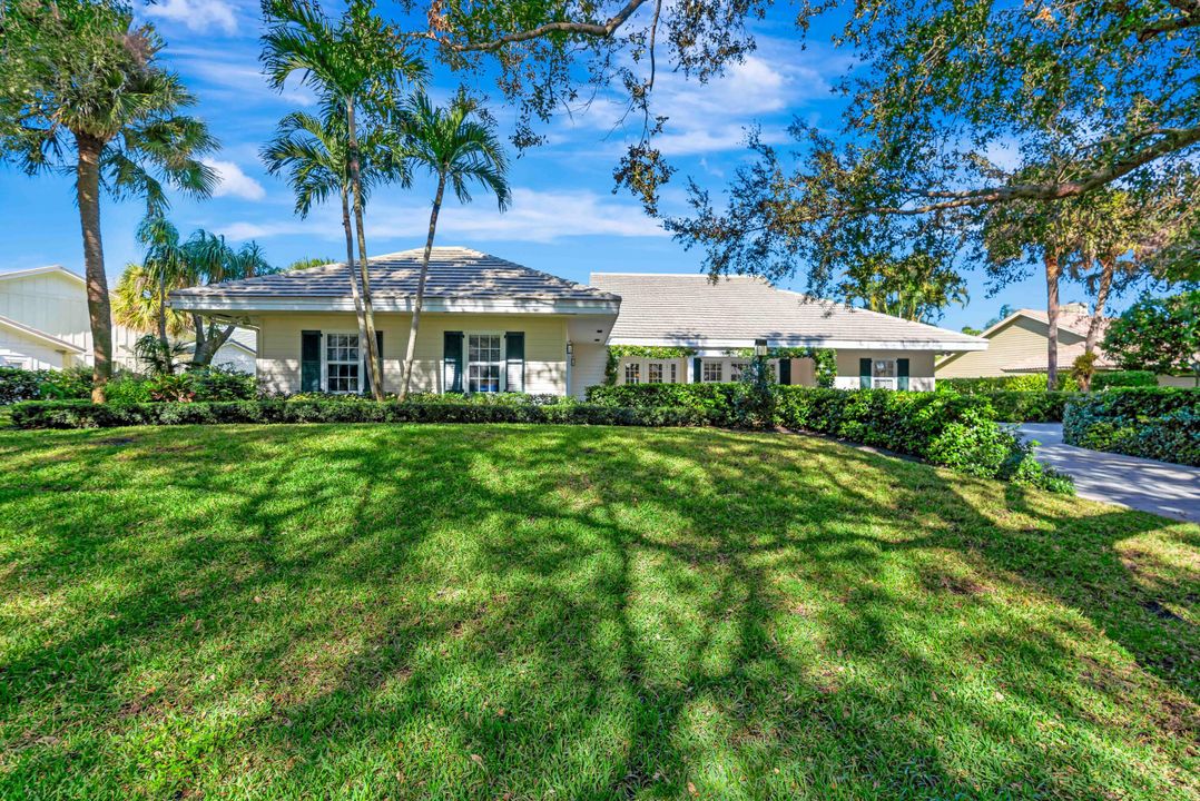 En Venta: $1,650,000 (5 camas, 4 baños, 2623 Pies cuadrados)