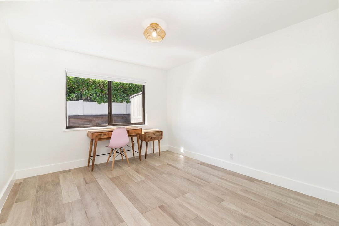 For Sale: $1,450,000 (4 beds, 3 baths, 2425 Square Feet)