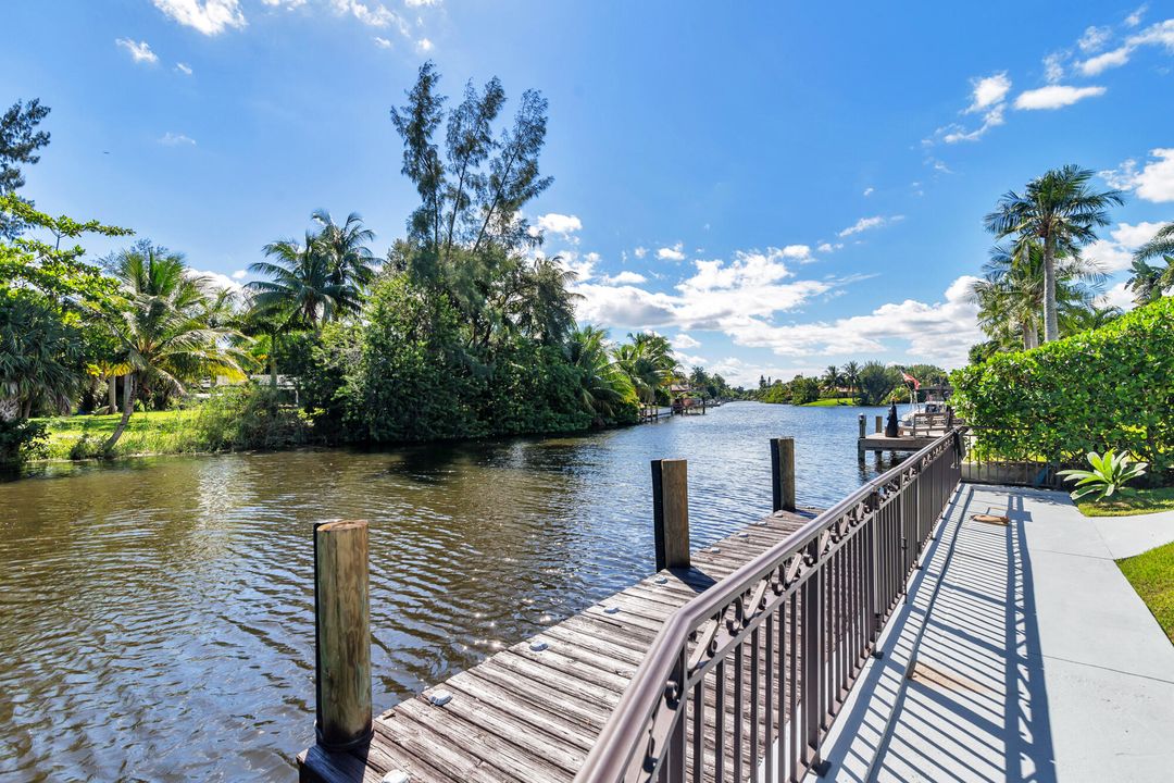For Sale: $1,450,000 (4 beds, 3 baths, 2425 Square Feet)