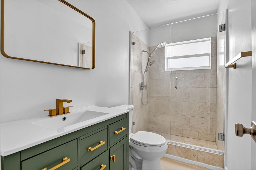 Active With Contract: $3,500 (3 beds, 2 baths, 1278 Square Feet)