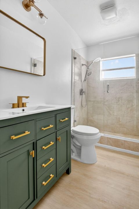 Active With Contract: $3,500 (3 beds, 2 baths, 1278 Square Feet)