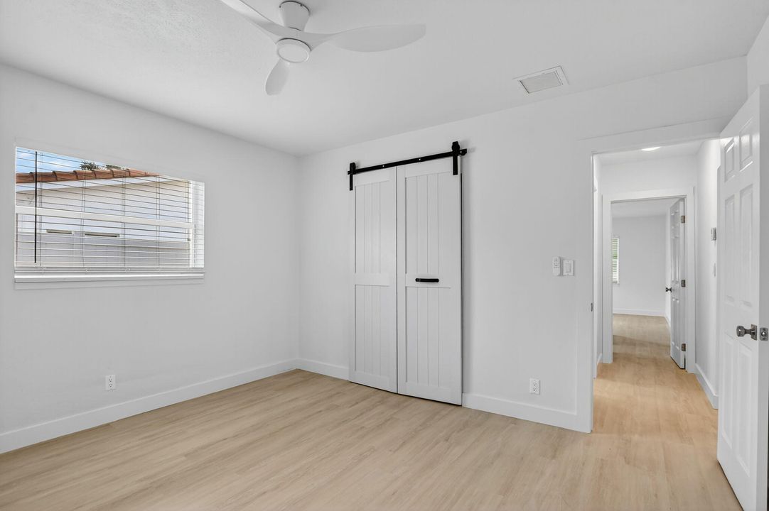 Active With Contract: $3,500 (3 beds, 2 baths, 1278 Square Feet)