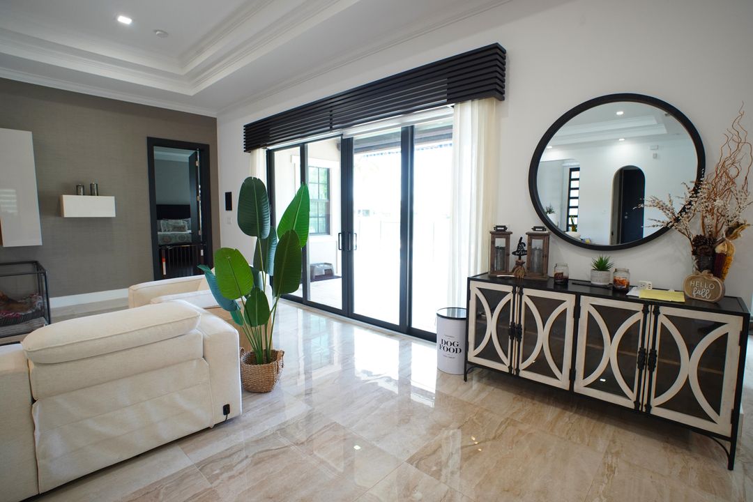 For Sale: $1,750,000 (5 beds, 3 baths, 3494 Square Feet)