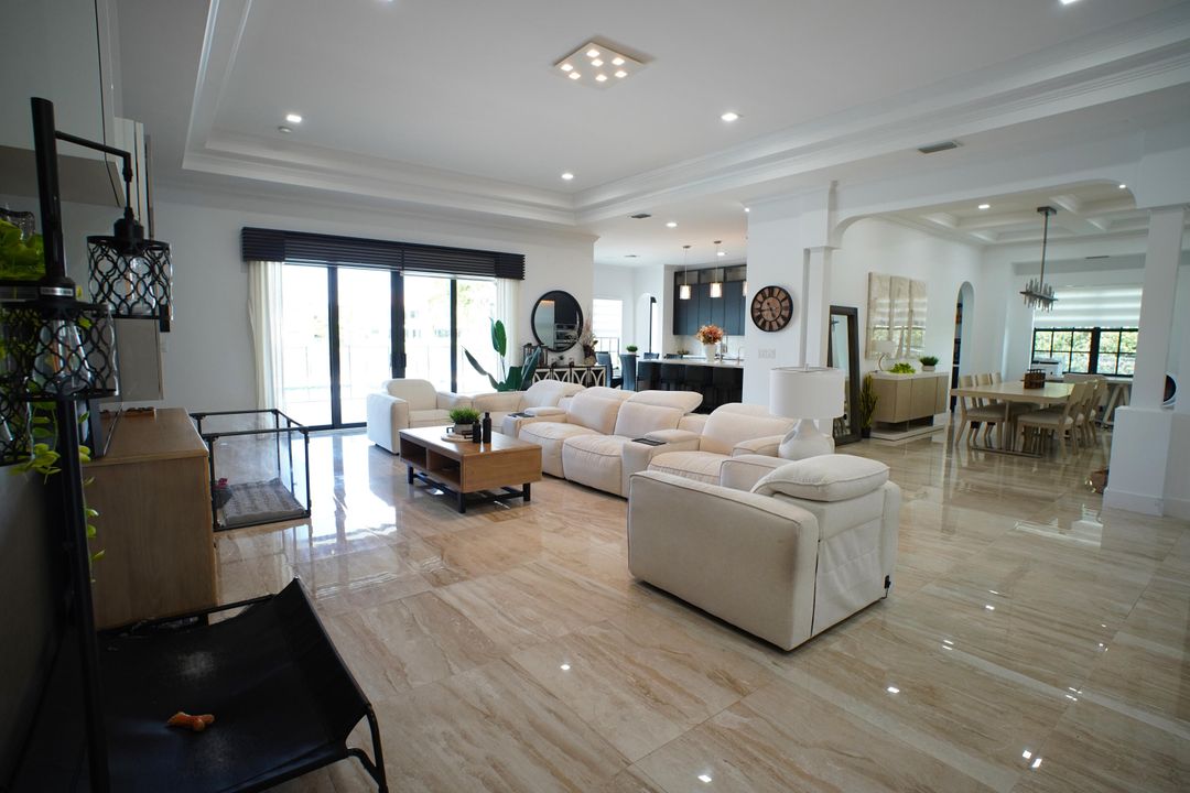 For Sale: $1,750,000 (5 beds, 3 baths, 3494 Square Feet)