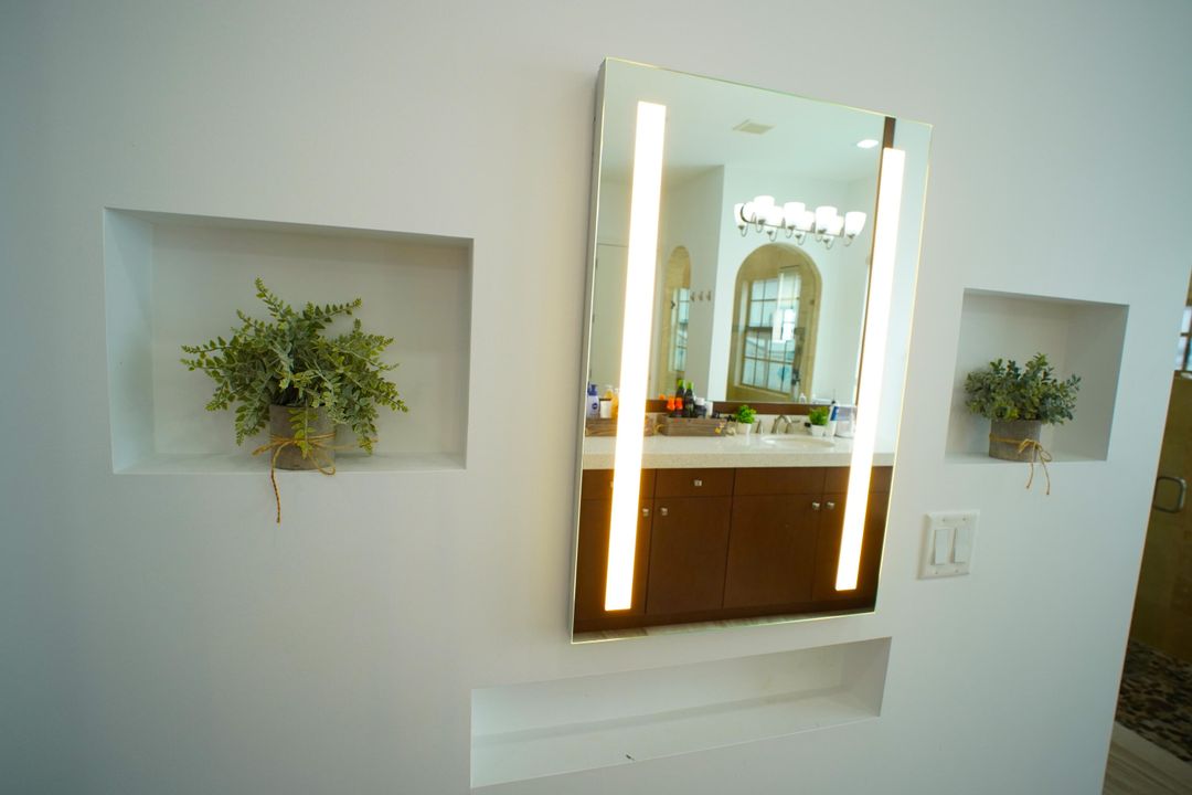 For Sale: $1,750,000 (5 beds, 3 baths, 3494 Square Feet)