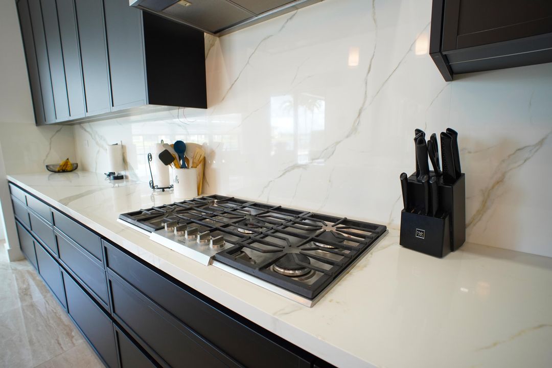 For Sale: $1,750,000 (5 beds, 3 baths, 3494 Square Feet)