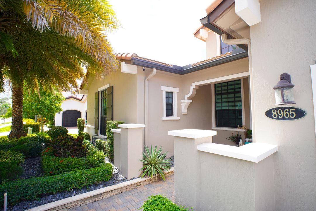 For Sale: $1,750,000 (5 beds, 3 baths, 3494 Square Feet)