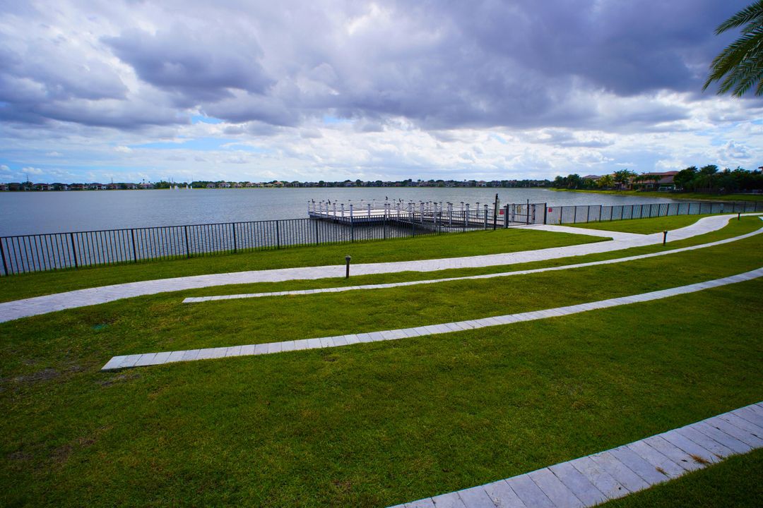 For Sale: $1,750,000 (5 beds, 3 baths, 3494 Square Feet)