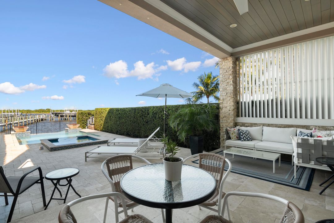 For Sale: $2,595,000 (3 beds, 4 baths, 3099 Square Feet)