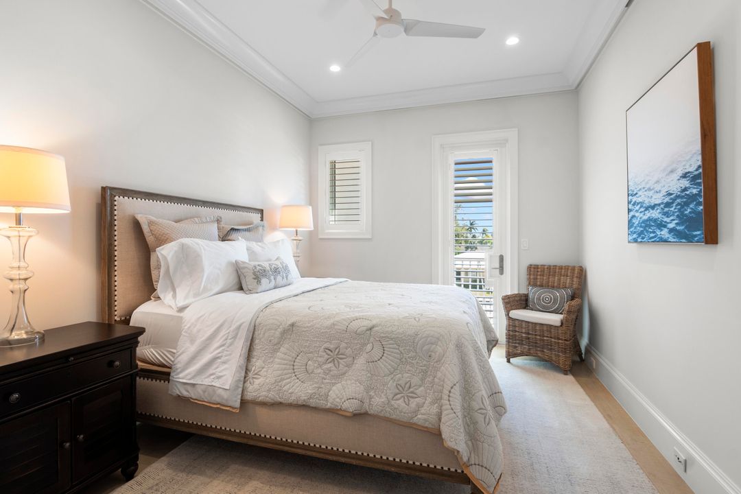 For Sale: $2,595,000 (3 beds, 4 baths, 3099 Square Feet)