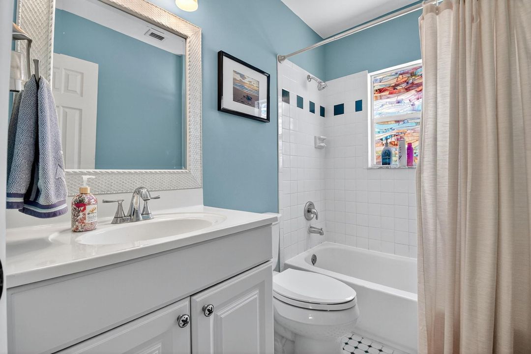 Active With Contract: $418,000 (3 beds, 1 baths, 1191 Square Feet)