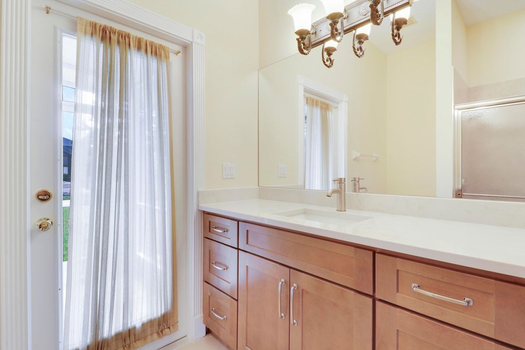 For Sale: $672,500 (4 beds, 3 baths, 3039 Square Feet)