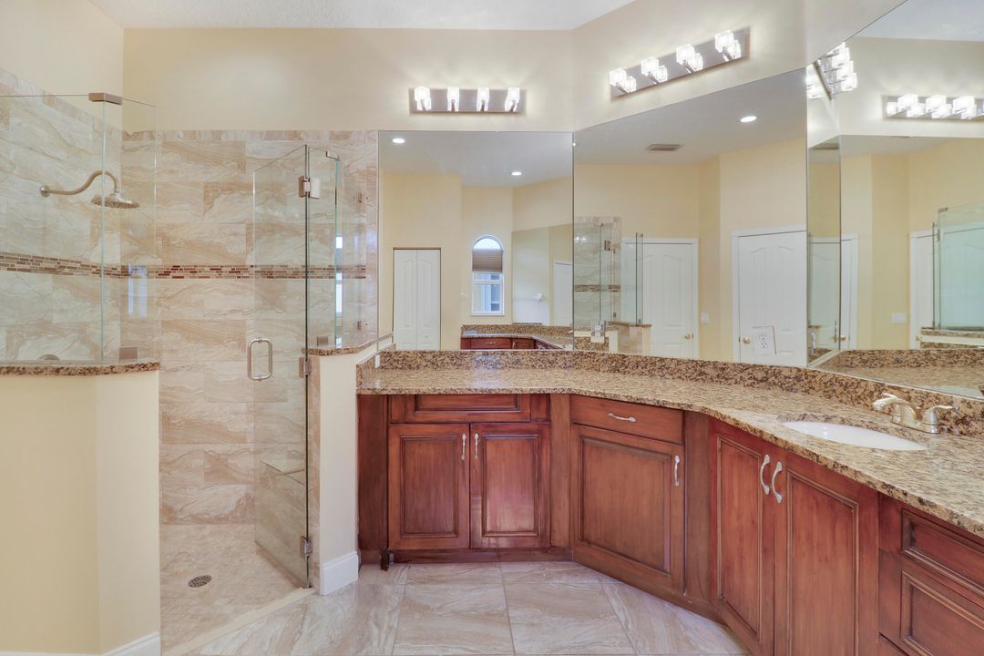 For Sale: $672,500 (4 beds, 3 baths, 3039 Square Feet)