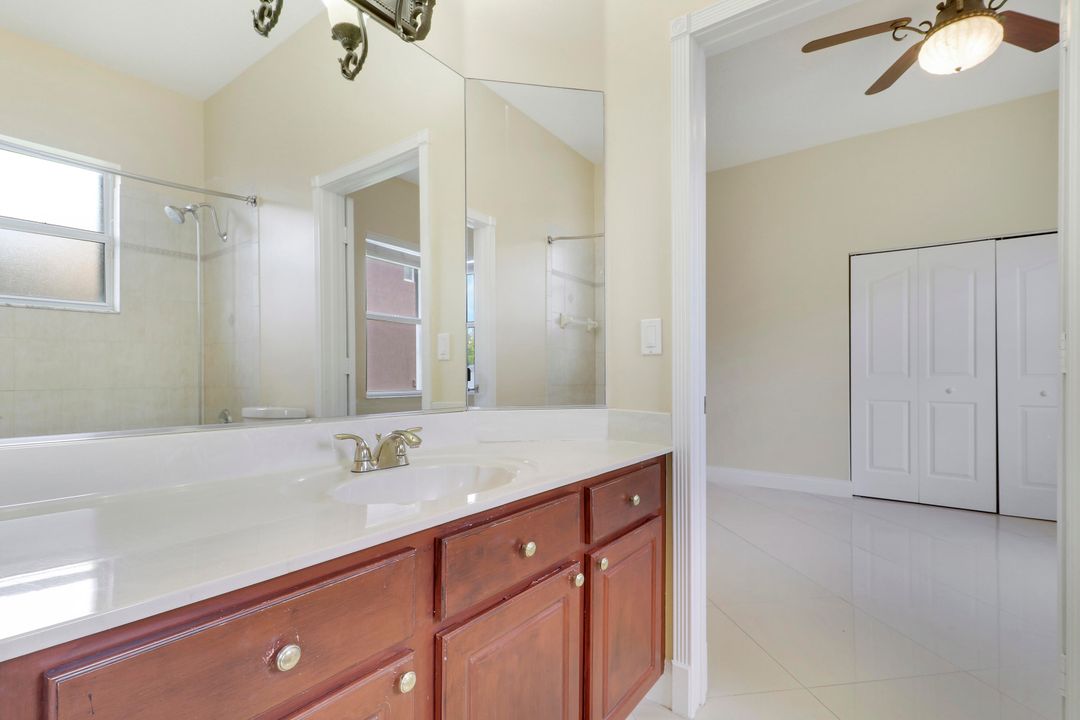 For Sale: $672,500 (4 beds, 3 baths, 3039 Square Feet)