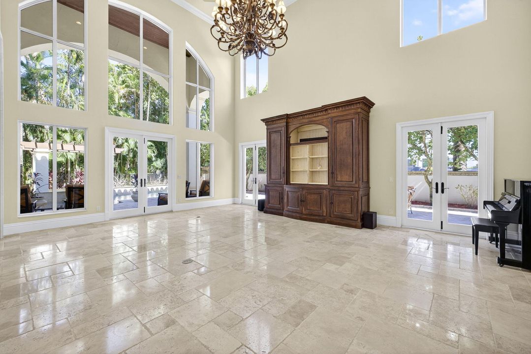 For Sale: $4,299,999 (4 beds, 5 baths, 4231 Square Feet)