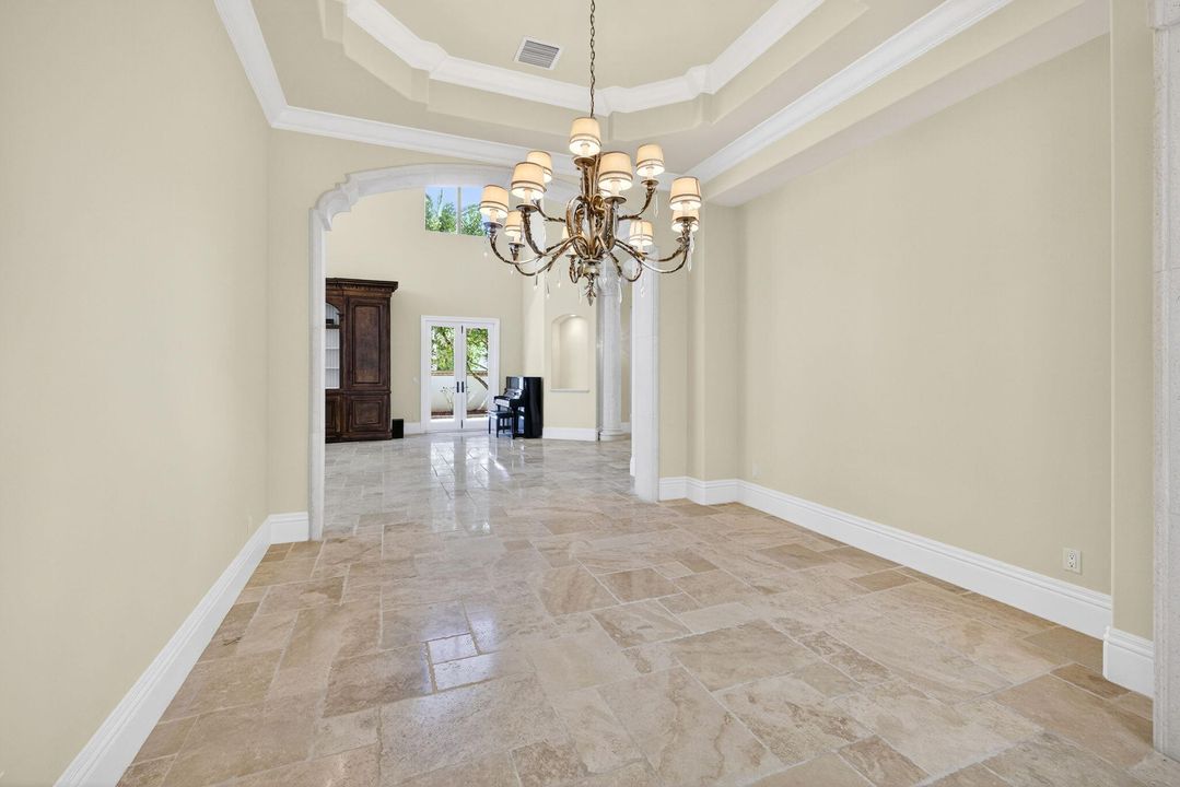 For Sale: $4,299,999 (4 beds, 5 baths, 4231 Square Feet)