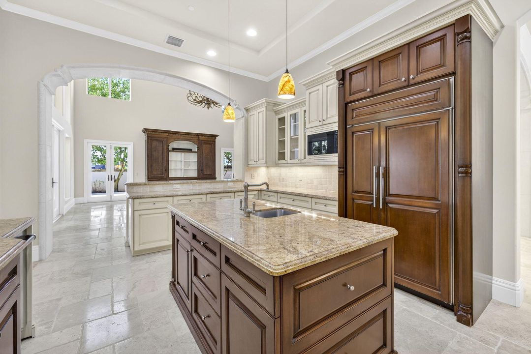 For Sale: $4,299,999 (4 beds, 5 baths, 4231 Square Feet)