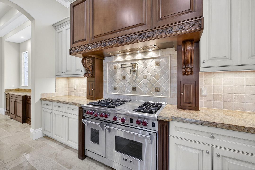 For Sale: $4,299,999 (4 beds, 5 baths, 4231 Square Feet)