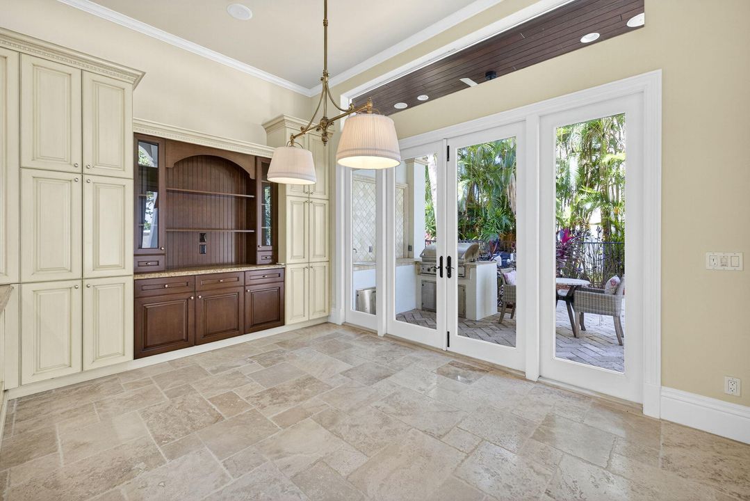 For Sale: $4,299,999 (4 beds, 5 baths, 4231 Square Feet)