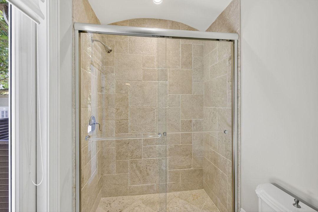 For Sale: $4,299,999 (4 beds, 5 baths, 4231 Square Feet)