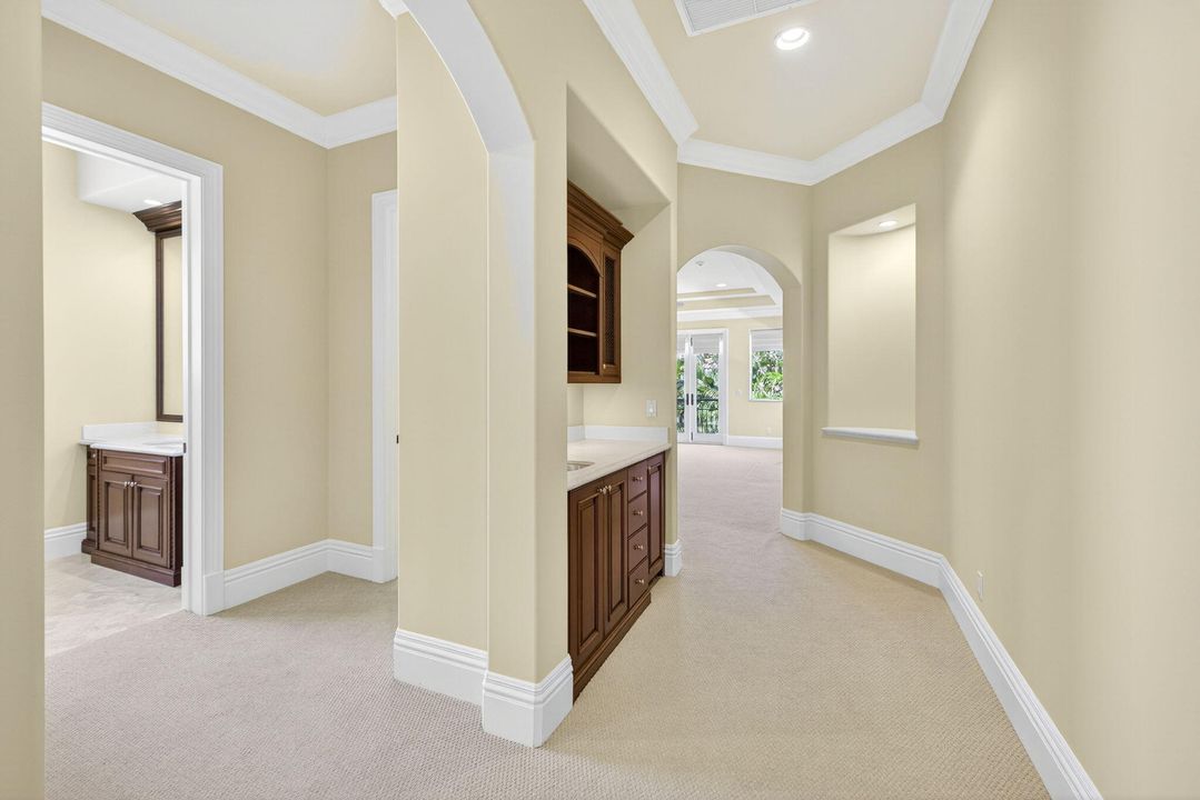 For Sale: $4,299,999 (4 beds, 5 baths, 4231 Square Feet)